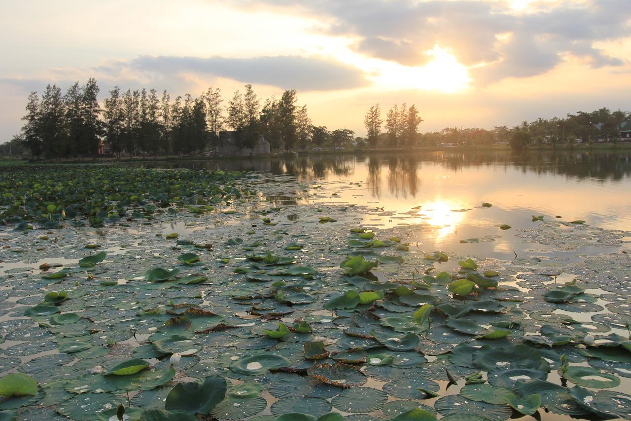 โรงแรมนางรอง Exteriér fotografie