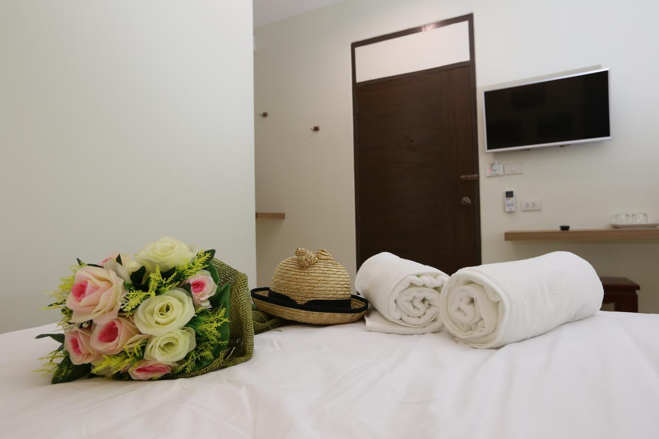 โรงแรมนางรอง Exteriér fotografie