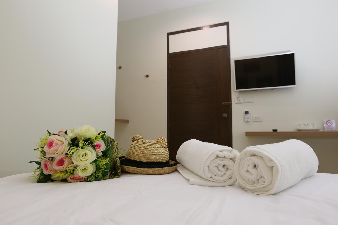 โรงแรมนางรอง Exteriér fotografie